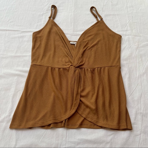 Express One Eleven Gold Ribbed Twist Front Top Size M - Picture 4 of 11